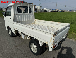 1994 Daihatsu Hijet, Mini Truck  Drive: 4WD  - Engine: 660 cc - Condition: 3.5/C - Mileage: 31715 mi