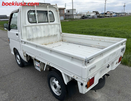 1998 Daihatsu Hijet, Mini Truck  Drive: 4WD  - Engine: 660 cc - Condition: 3.5/B - Mileage: 45527 mi