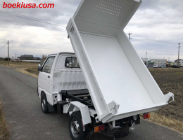 1991 Daihatsu Hijet, Mini Dump  Drive: 4WD  - Engine: 660 cc - Condition: 4/B - Mileage: 40900 mi