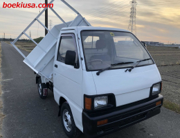 1992 Daihatsu Hijet, 3 Way Mini Dump  Drive: 4WD  - Engine: 660 cc - Condition: 3.5/C - Mileage: 26759 mi
