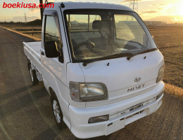 1999 Daihatsu Hijet, Mini Truck  Drive: 4WD  - Engine: 660 cc - Condition: 4/B - Mileage: 57080 mi