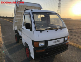 1994 Daihatsu Hijet, Mini Dump  Drive: 4WD  - Engine: 660 cc - Condition: 4/C - Mileage: 60449 mi