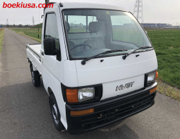 1996 Daihatsu Hijet, Mini Truck  Drive: 4WD  - Engine: 660 cc - Condition: 4/B - Mileage: 44786 mi