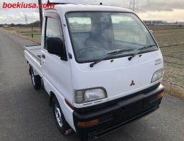 1998 Mitsubishi Minicab, Mini Truck  Drive: 4WD  - Engine: 660 cc - Condition: 4/B - Mileage: 26572 mi