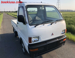 1996 Mitsubishi Minicab, Mini Truck  Drive: 4WD  - Engine: 660 cc - Condition: 4/B - Mileage: 30745 mi