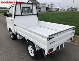 1996 Mitsubishi Minicab, Mini Truck  Drive: 4WD  - Engine: 660 cc - Condition: 4/B - Mileage: 19470 mi