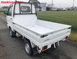 1997 Mitsubishi Minicab, Mini Truck  Drive: 4WD  - Engine: 660 cc - Condition: 4/B - Mileage: 60713 mi