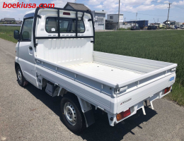 1999 Mitsubishi Minicab, Mini Truck  Drive: 4WD  - Engine: 660 cc - Condition: 4/B - Mileage: 26923 mi