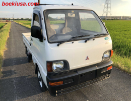 1994 Mitsubishi Minicab, Mini Truck  Drive: 4WD  - Engine: 660 cc - Condition: 4/B - Mileage: 19538 mi