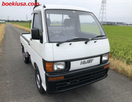 1995 Daihatsu Hijet, Mini Truck  Drive: 4WD  - Engine: 660 cc - Condition: 4/B - Mileage: 27547 mi