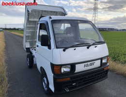 1994 Daihatsu Hijet, Mini Dump  Drive: 4WD  - Engine: 660 cc - Condition: 4/B - Mileage: 56780 mi