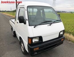 1991 Daihatsu Hijet Jumbo, Mini Truck  Drive: 4WD  - Engine: 660 cc - Condition: 4/B - Mileage: 8521 mi