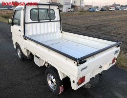1997 Daihatsu Hijet, Mini Truck  Drive: 4WD  - Engine: 660 cc - Condition: 4/B - Mileage: 27898 mi