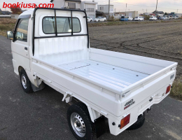 1999 Daihatsu Hijet, Mini Truck  Drive: 4WD  - Engine: 660 cc - Condition: 3.5/B - Mileage: 68258 mi