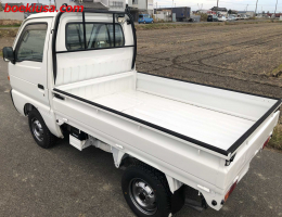 1997 Suzuki Carry, Mini Truck  Drive: 4WD  - Engine: 660 cc - Condition: 4/B - Mileage: 28842 mi
