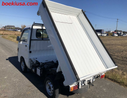 1998 Daihatsu Hijet, Mini Dump  Drive: 4WD  - Engine: 660 cc - Condition: 4/C - Mileage: 43451 mi