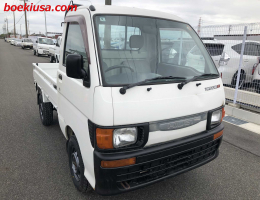 1997 Daihatsu Hijet, Mini Truck  Drive: 4WD  - Engine: 660 cc - Condition: 3.5/C - Mileage: 56970 mi