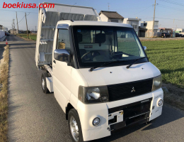 2001 Mitsubishi Minicab, Soft Dump  Drive: 4WD  - Engine: 660 cc - Condition: 4/B - Mileage: 66082 mi