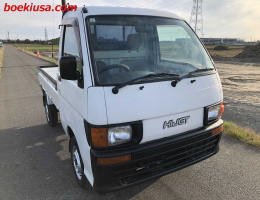 1998 Daihatsu Hijet, EFI Mini Truck  Drive: 4WD  - Engine: 660 cc - Condition: 4/B - Mileage: 44962 mi