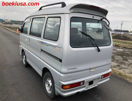 1996 Mitsubishi Bravo, SUPER EXCEED  Drive: 4WD  - Engine: 660 cc - Condition: 4/B - Mileage: 70329 mi