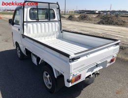 1996 Daihatsu Hijet, Mini Truck  Drive: 4WD  - Engine: 660 cc - Condition: 4/B - Mileage: 50836 mi