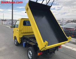 1997 Daihatsu Hijet, Mini Dump  Drive: 4WD  - Engine: 660 cc - Condition: 4/B - Mileage: 32658 mi