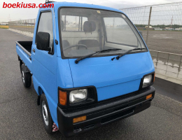 1993 Daihatsu Hijet, Mini Truck  Drive: 4WD  - Engine: 660 cc - Condition: 4/B - Mileage: 62739 mi