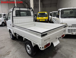 1997 Suzuki Carry, Mini Truck  Drive: 4WD  - Engine: 660 cc - Condition: 4/B - Mileage: 38491 mi
