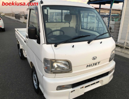 2000 Daihatsu Hijet, Mini Truck  Drive: 4WD  - Engine: 660 cc - Condition: 4/B - Mileage: 22808 mi