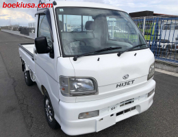 2000 Daihatsu Hijet, Mini Truck  Drive: 4WD  - Engine: 660 cc - Condition: 4/B - Mileage: 28047 mi